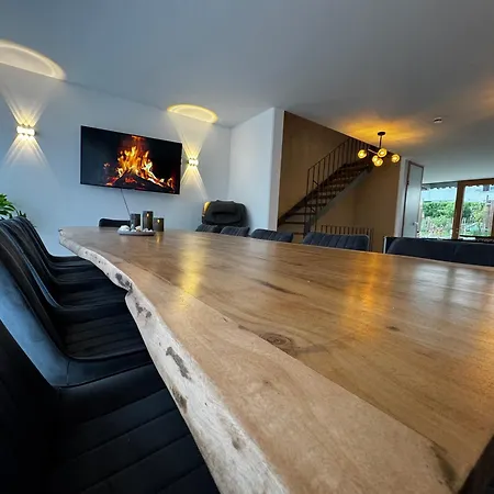 Vakantiehuis Bodensee Penthouse 23d - Seesicht - Billiard - Massage - Bbq - Tischkicker - Panorama Exklusive *
