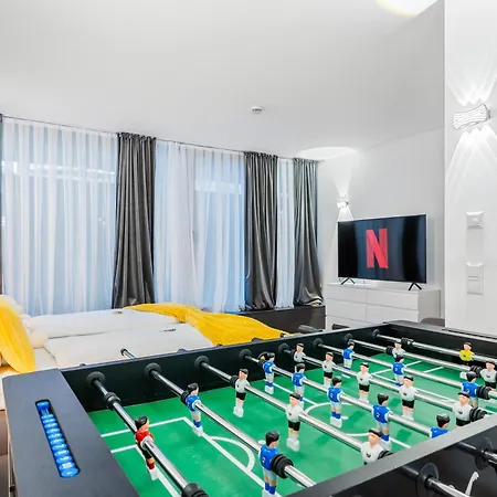 Bodensee Penthouse 23d - Seesicht - Billiard - Massage - Trambolin - Bbq - Tischkicker - Panorama Exklusive Ohningen