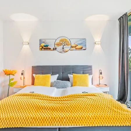 Bodensee Penthouse 23d - Seesicht - Billiard - Massage - Trambolin - Bbq - Tischkicker - Panorama Exklusive * Öhningen