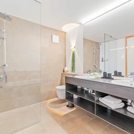 Bodensee Penthouse 23d - Seesicht - Billiard - Massage - Trambolin - Bbq - Tischkicker - Panorama Exklusive