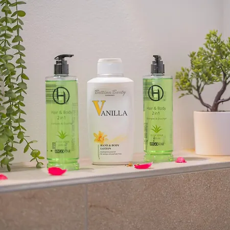 Bodensee Penthouse 23d - Seesicht - Billiard - Massage - Trambolin - Bbq - Tischkicker - Panorama Exklusive Semesterbostad *