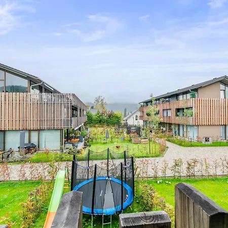 Bodensee Penthouse 23d - Seesicht - Billiard - Massage - Trambolin - Bbq - Tischkicker - Panorama Exklusive * Ohningen